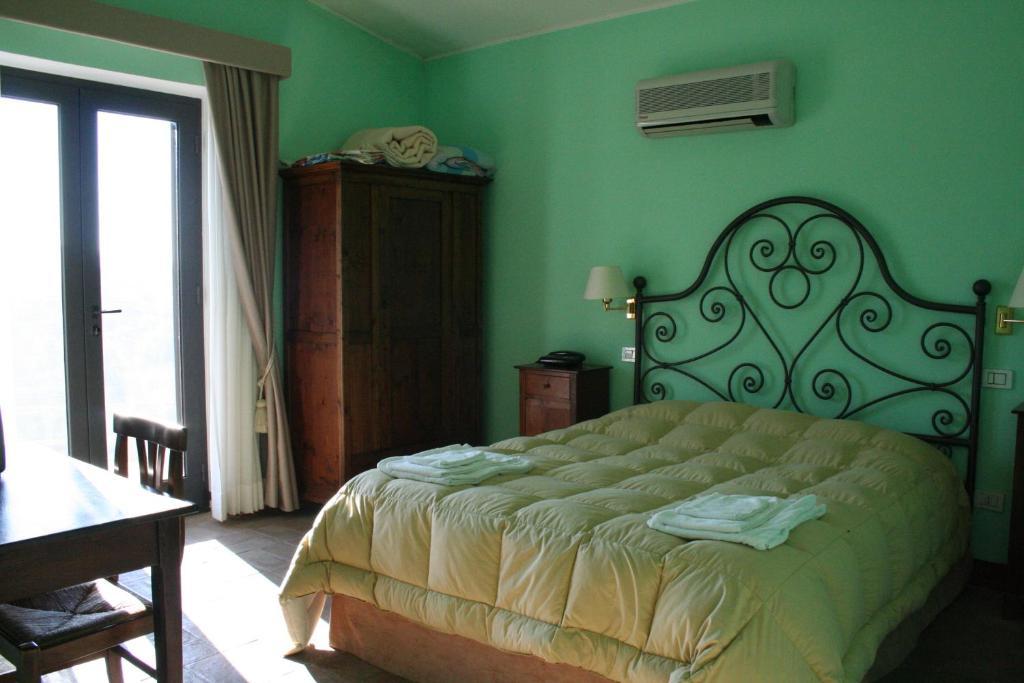 Pian Del Sorbo Guest House Saturnia Room photo